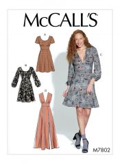 M7802 McCalls Schnittmuster Kleid