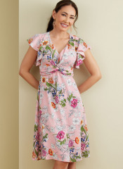 B6893 Butterick Schnittmuster Kleid Overall