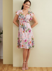 B6893 Butterick Schnittmuster Kleid Overall